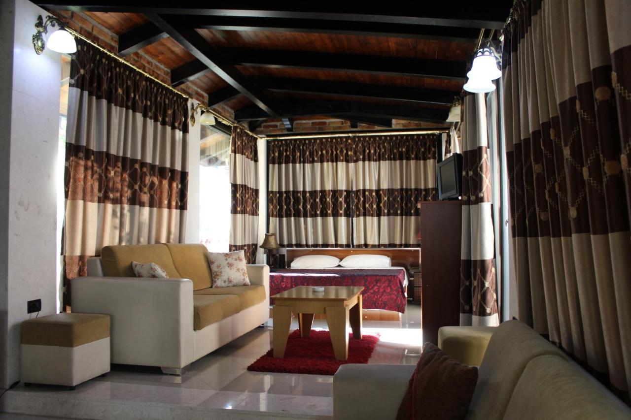 Hotel Vila 15 Τίρανα Εξωτερικό φωτογραφία